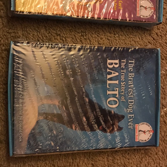 New-Book Collection - Picture 4 of 5